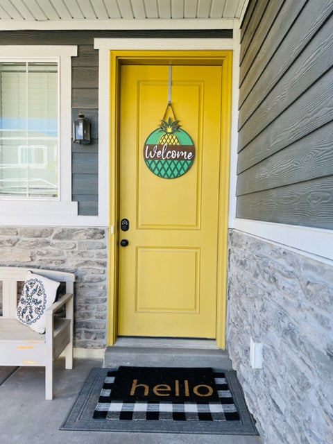 Pineapple Welcome Door Hanger