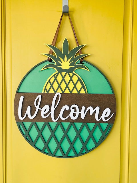 Pineapple Welcome Door Hanger