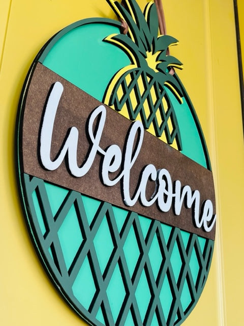 Pineapple Welcome Door Hanger