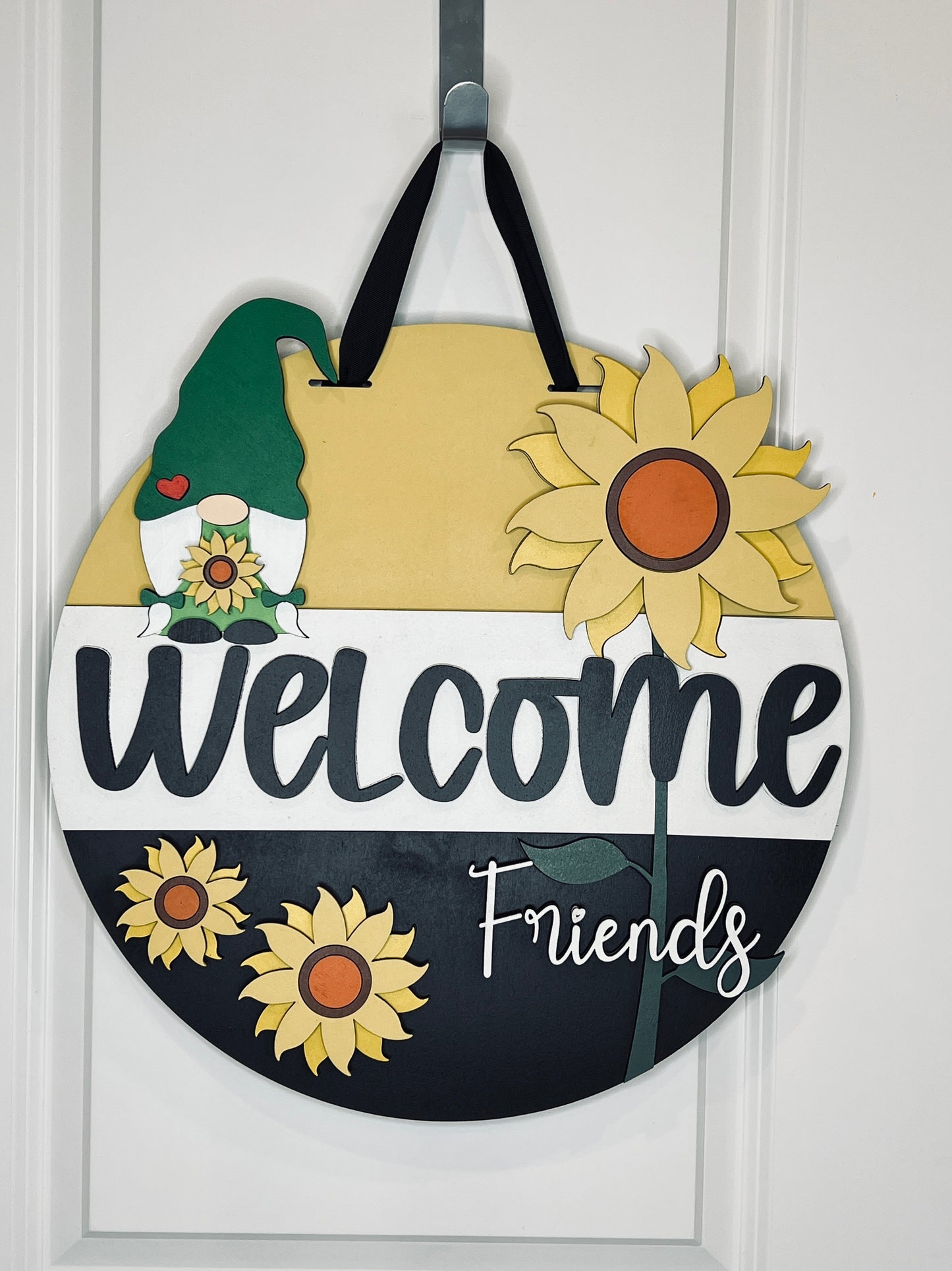 Welcome Friends - Sunflower Gnome